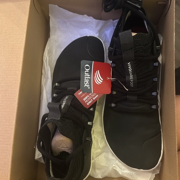 Vivobarefoot shoe - Picture 5 of 6